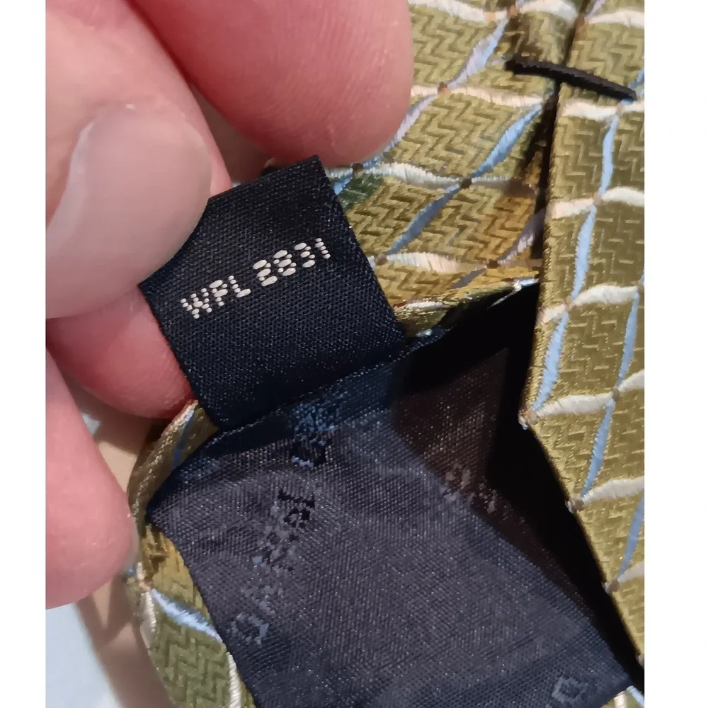 Cremieux Mens Silk Tie Olive Green Blue Geometric‎ Diamond Handmade USA WPL 2831
